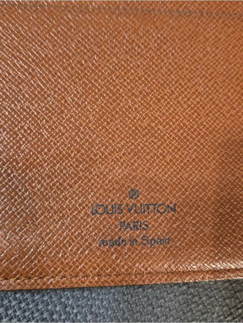 Louis Vuitton Brown & Gold Monogram Card Holder (Portefeuille Wallet Agenda) - Picture 3 of 9